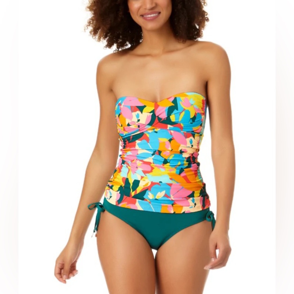 NWT Bandeaukini Swim Top